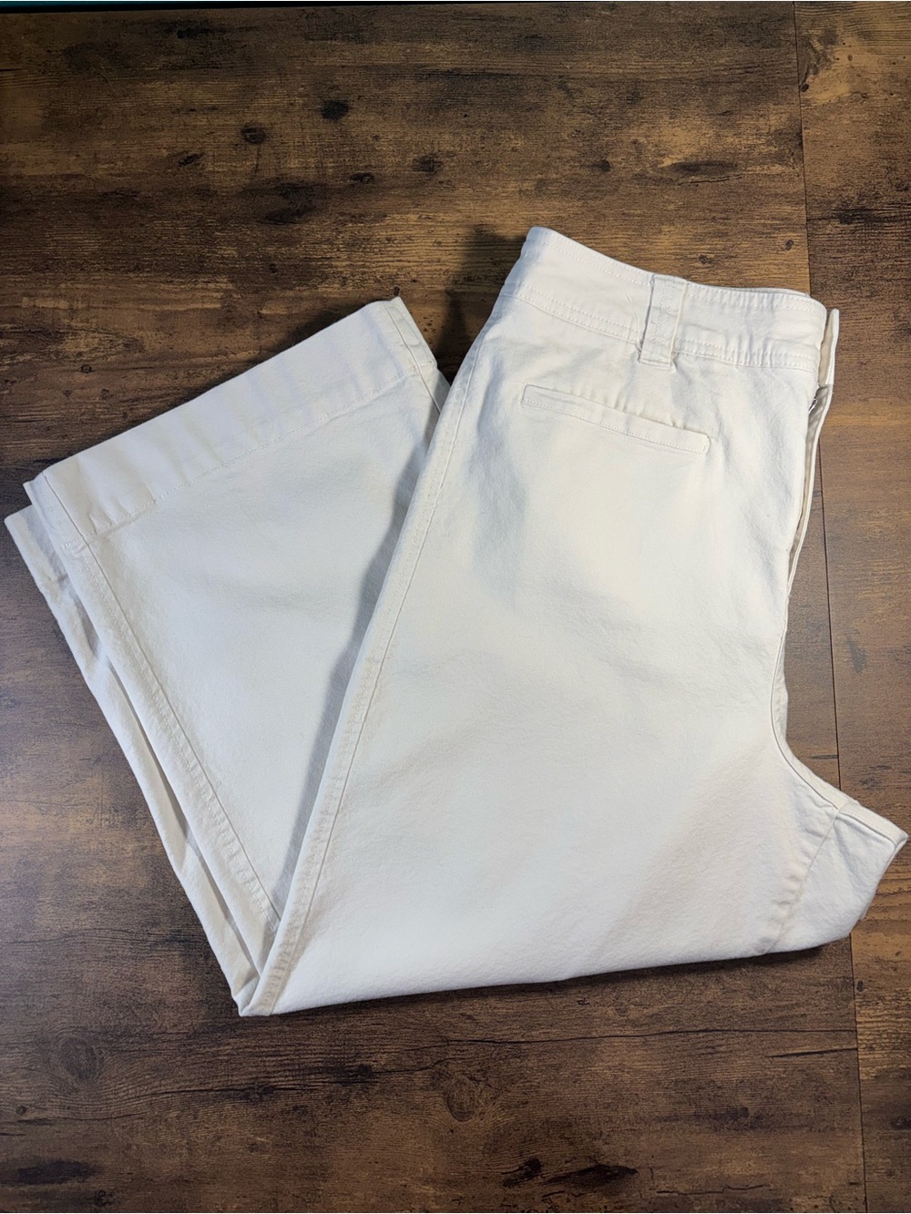 A New Day ivory denim wide leg crop women’s pants 14 coastal grandmother classic